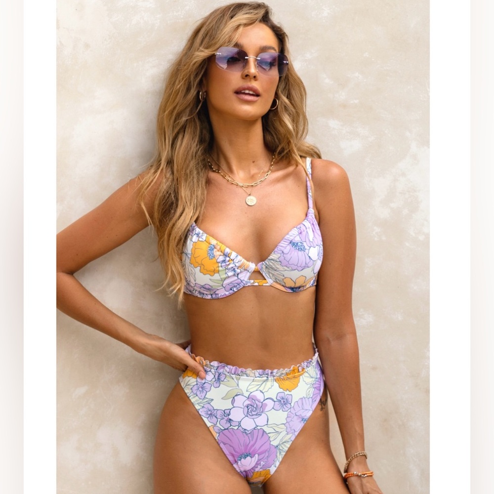 Floral bikini